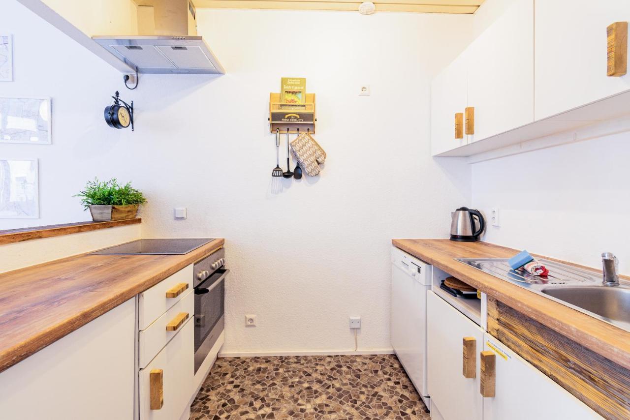 Helle Wohnung In Top-Lage, Hasselbachplatz - Altstadt, W-Lan, 4 Schlafplaetze Maagdenburg Buitenkant foto